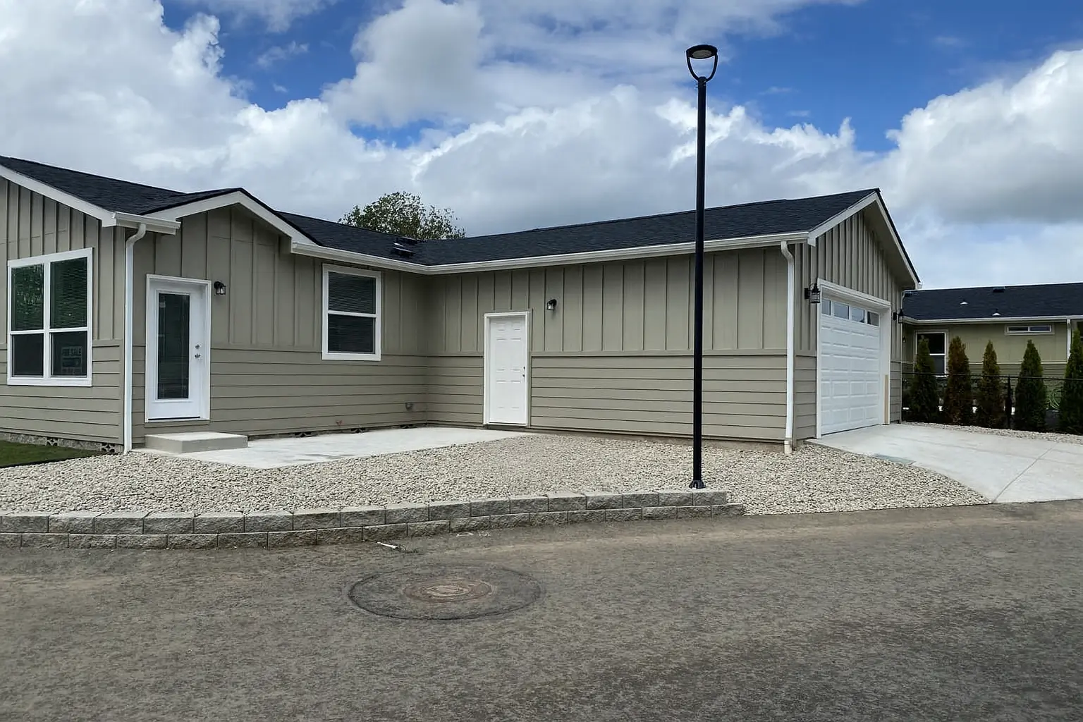 sideyard2 sideyard2